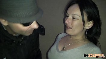 Suedeza ce e cea mai mare curva are tate mari si face sex doar oral