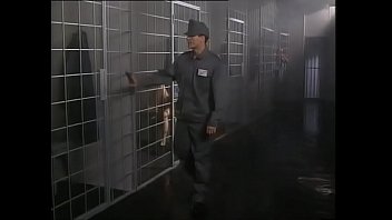 Papusica cu tatoace mici se viseaza cel mai tare pornostar posibil