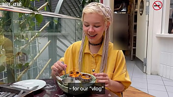 I se face mare dor de pula la aceasta femeie simpatica si foarte draguta